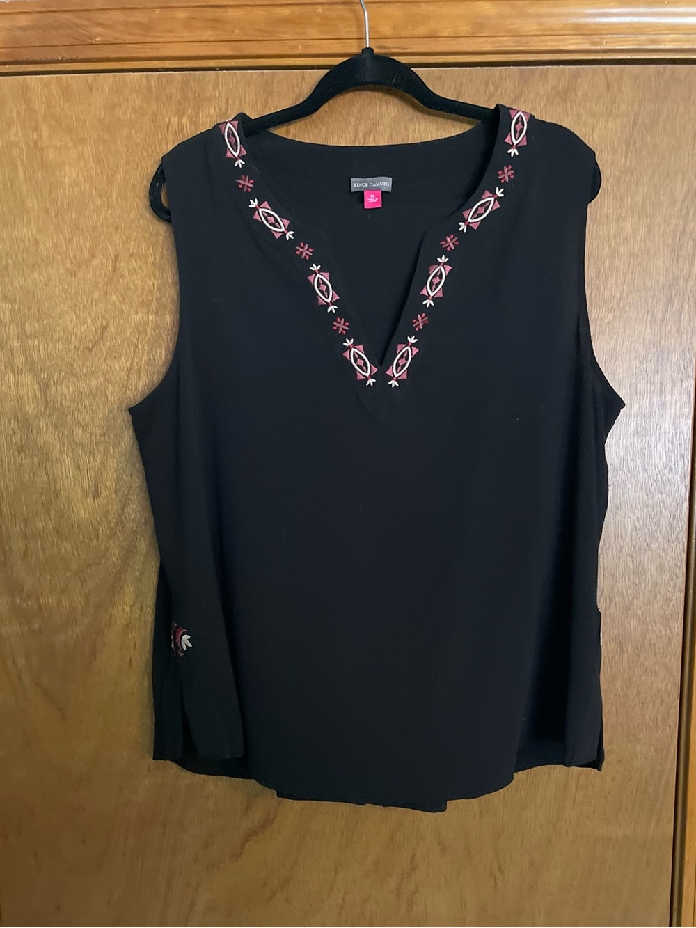 2Pc Vince Camuto Crepe Top and Slacks